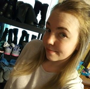 Meet your Posher, Christina